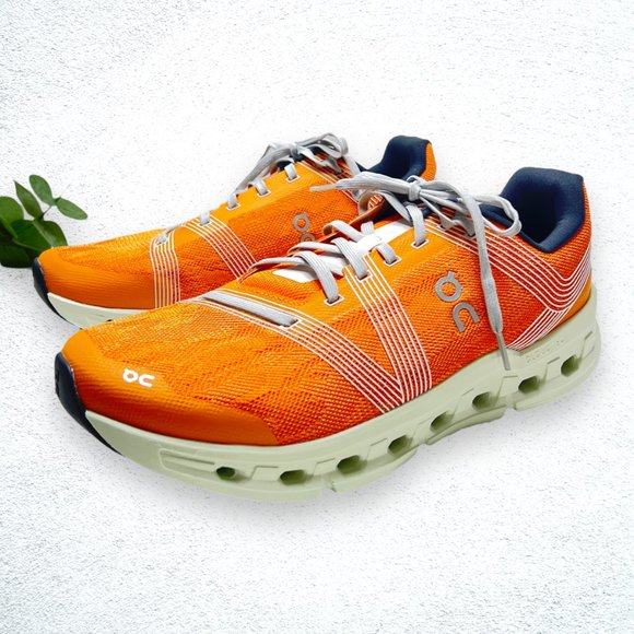 NEW Cloudgo by On - Picture 3 of 16